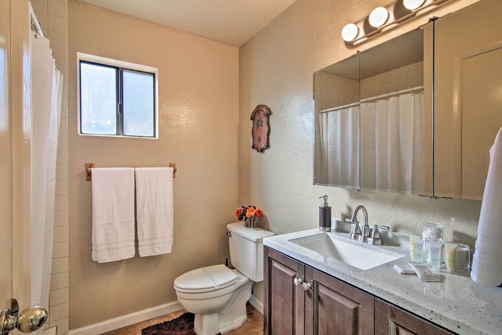 Pool Bar and Game Room Red Mountain Mesa Oasis in Mesa, United States