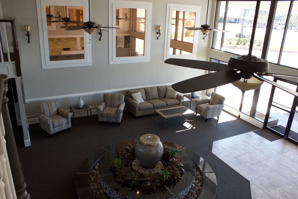 At Home Inn & Suites - photo 2