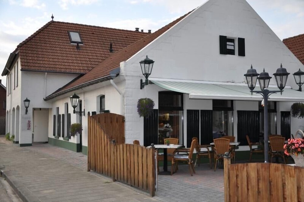 Hotel Restaurant Twee - carbon neutral hotel in Weert