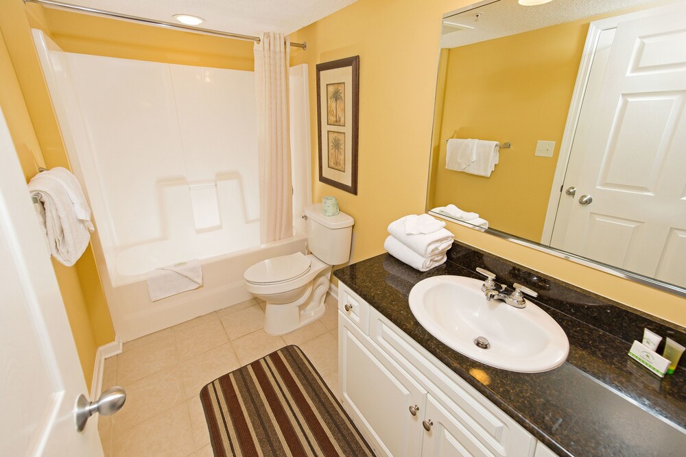 Barefoot Resort & Yacht Club - photo 74