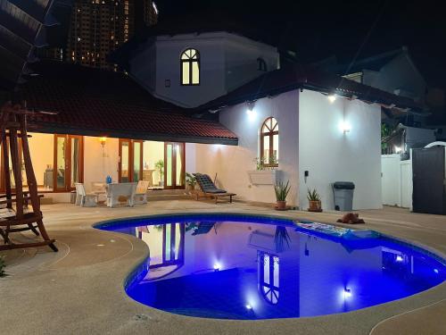 Pattaya Beach Pool Villa At Pattaya — 4-Star Luxury Hotel in Pattaya, Thailand