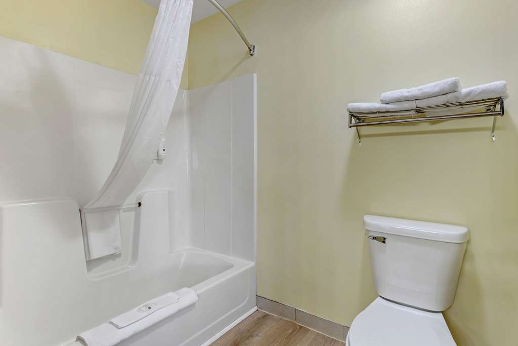 Quality Inn Indianola - photo 12