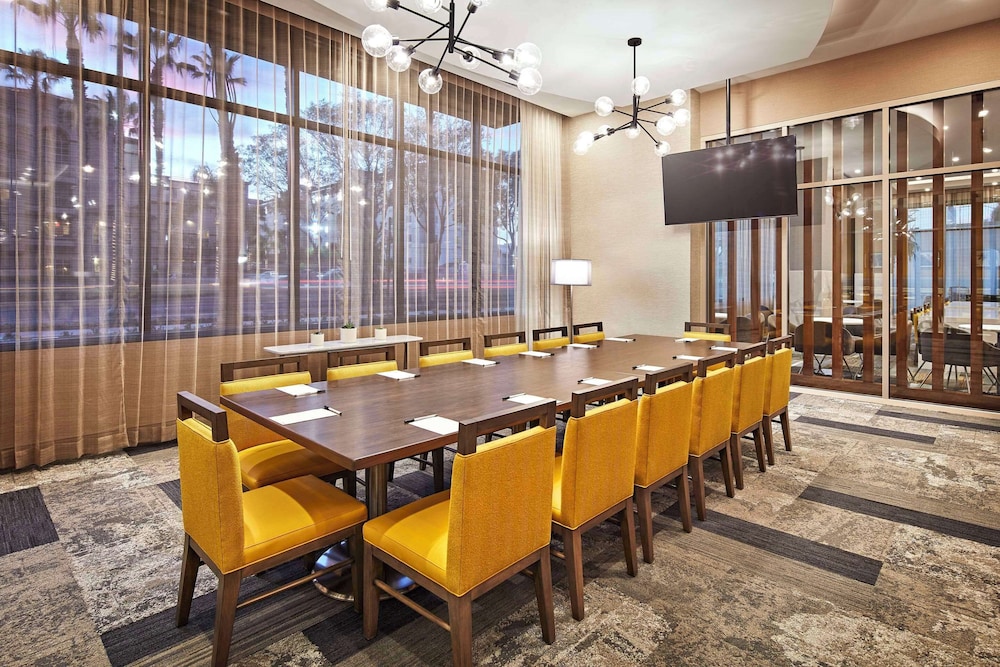 Anaheim Resort Suites - photo 50