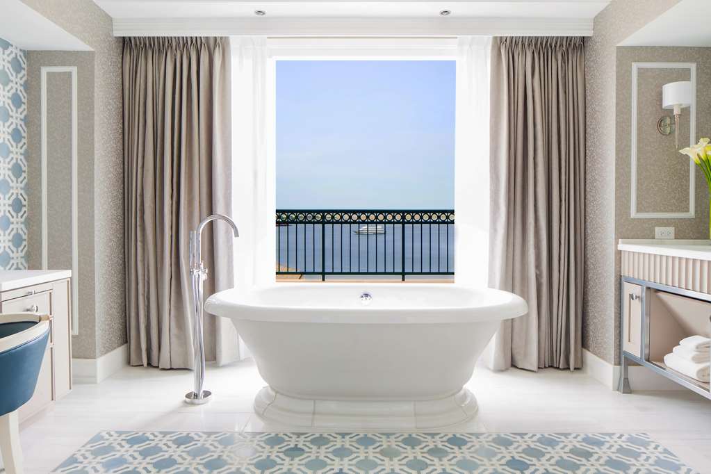Boston Harbor Hotel - photo 36