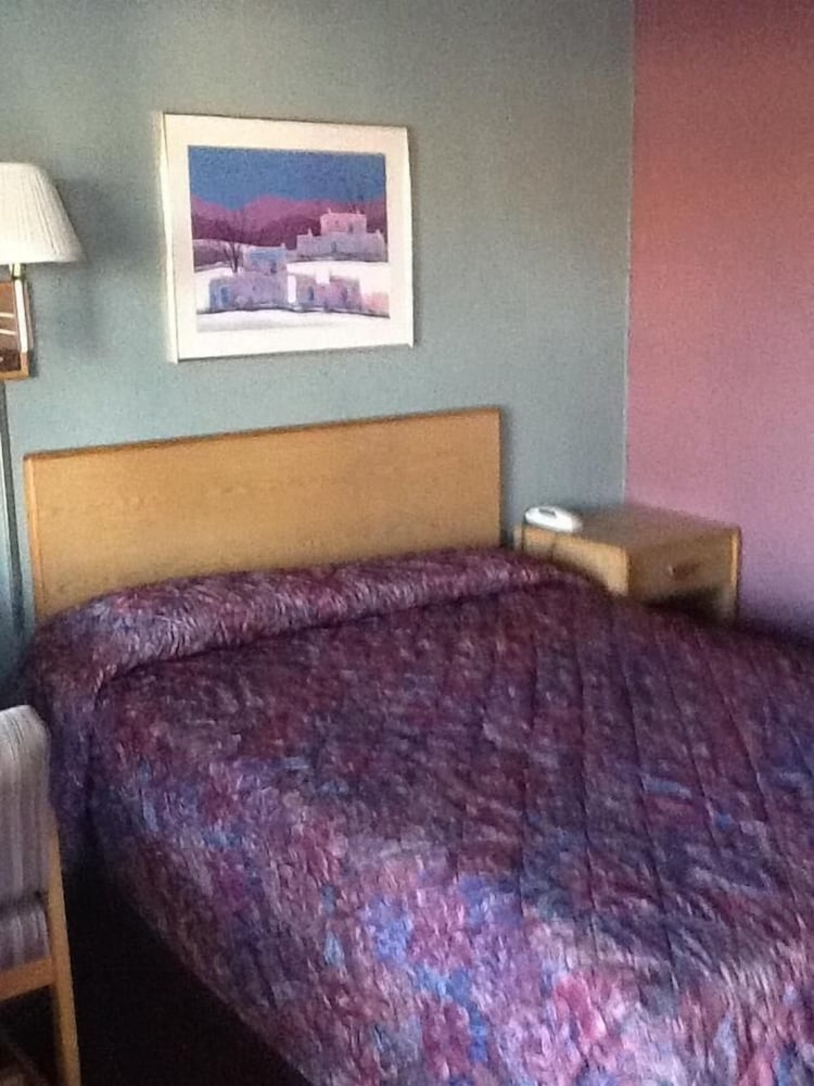 Snowy River Inn - photo 5