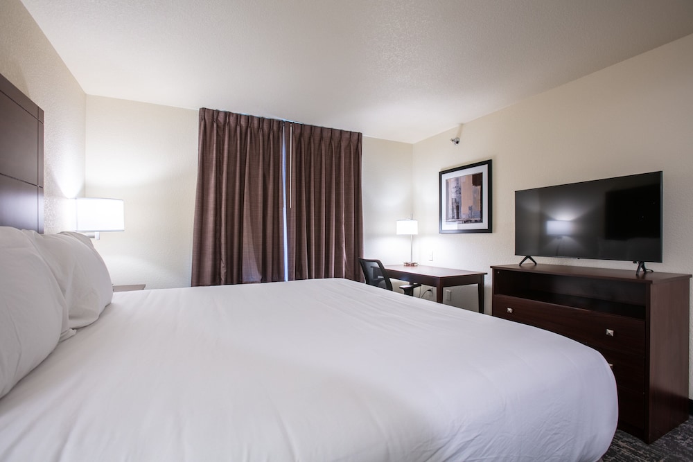 Cobblestone Inn & Suites Pine Bluffs - photo 14