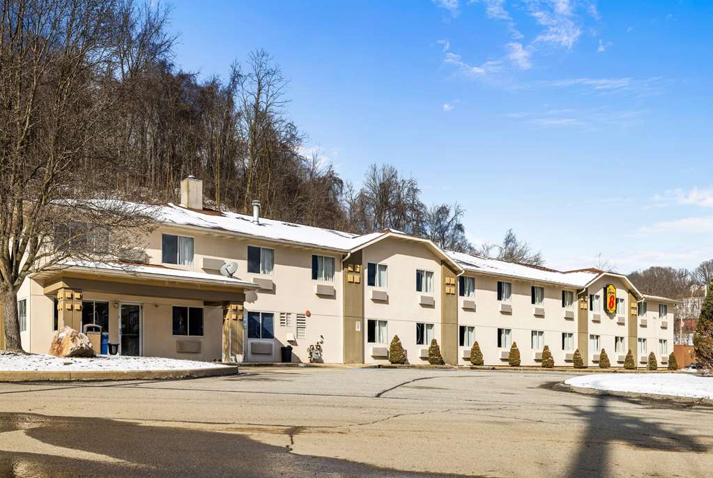 Super 8 by Wyndham Pittsburgh Monroeville - photo 6