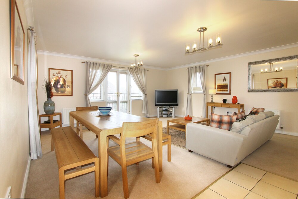 Berkshire Rooms Bracknell — Bracknell — photo 2
