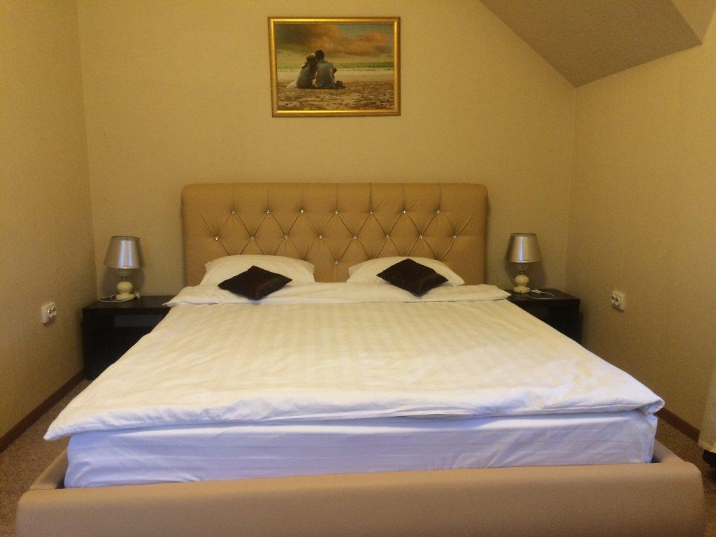Art Hotel — hotel in Kamensk-Shakhtinskiy