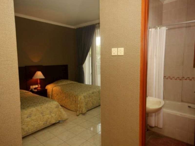 Cilegon City Hotel — Curug — photo 2