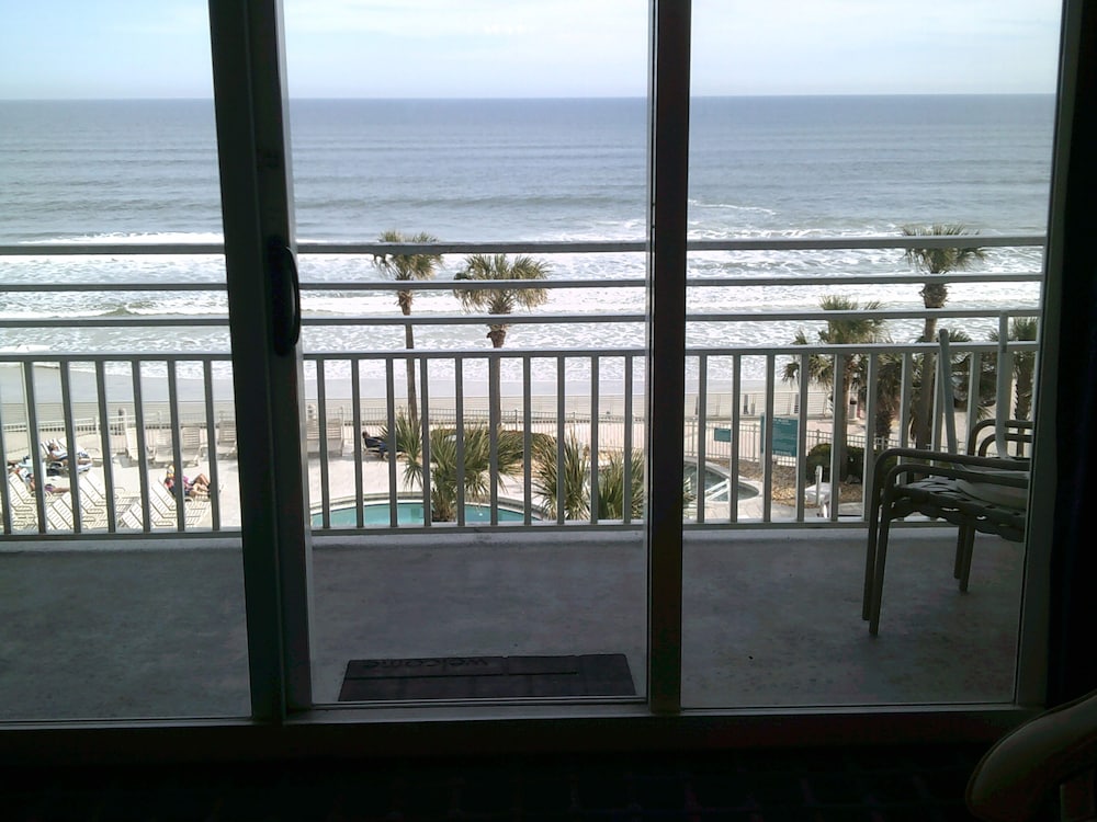 Ocean Walk Resort - photo 32