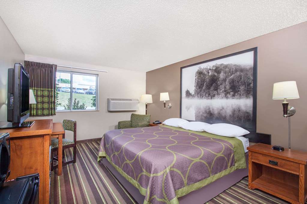 Super 8 by Wyndham Richlands Claypool Hill Area - photo 9