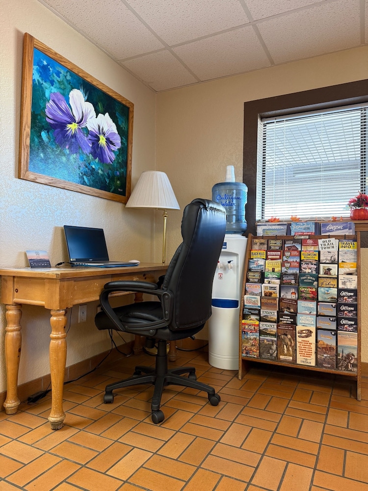 Americas Best Value Inn Torrington - photo 25