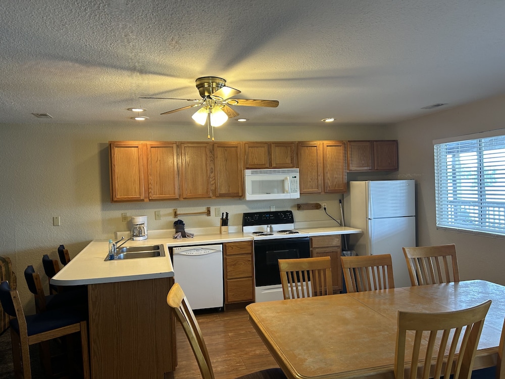 Alhonna Resort LLC - photo 123