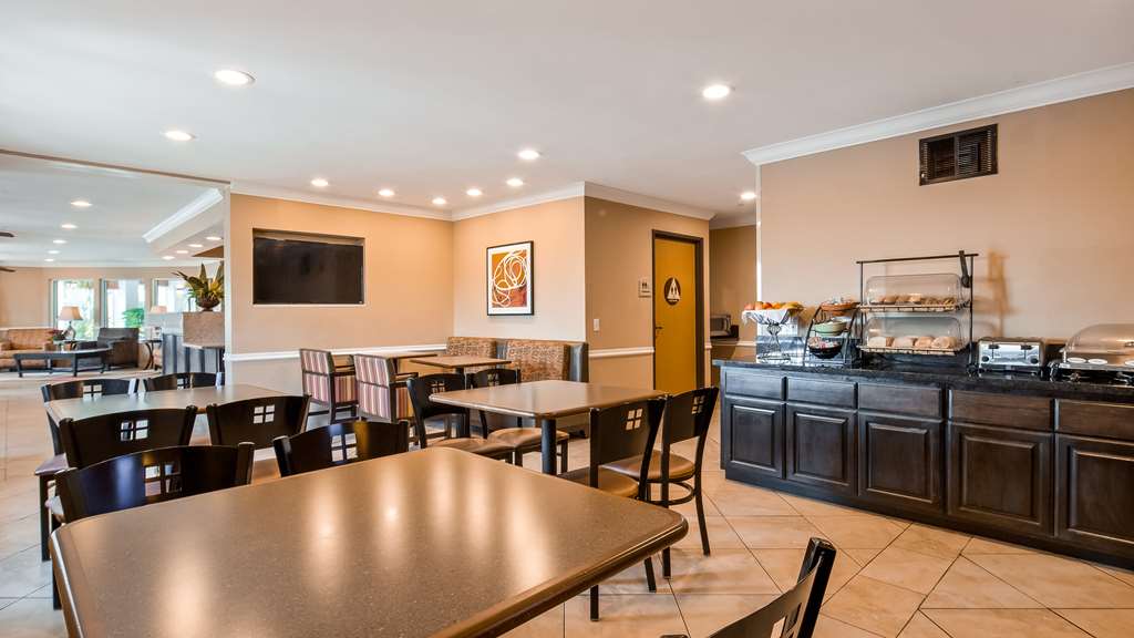 Best Western Plus Corning Inn - photo 6