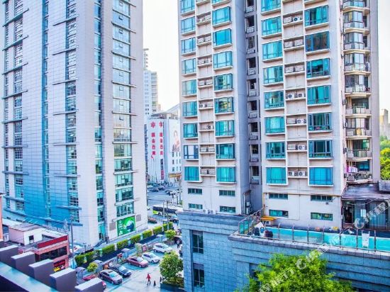 Ming Chun Hotel - last minute hotel in Kunming