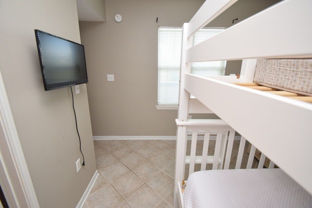 Surf Side Shores 2203 by RedAwning - photo 15