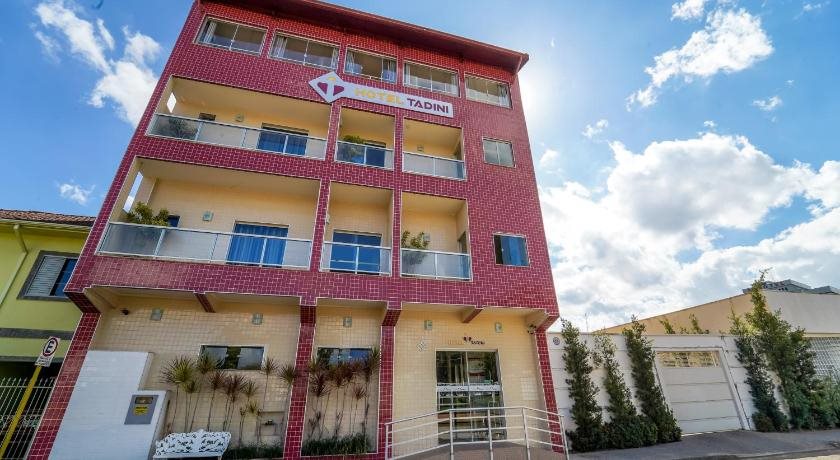 Hotel Tadini — hotel in Santa Rita Do Sapucai