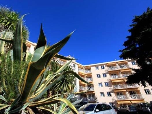 Residence L Oliveraie — Menton