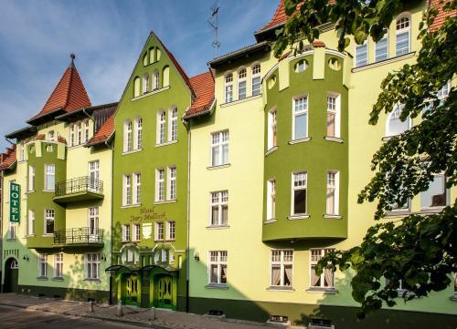 Hotel Stary Malbork - carbon neutral hotel in Malbork