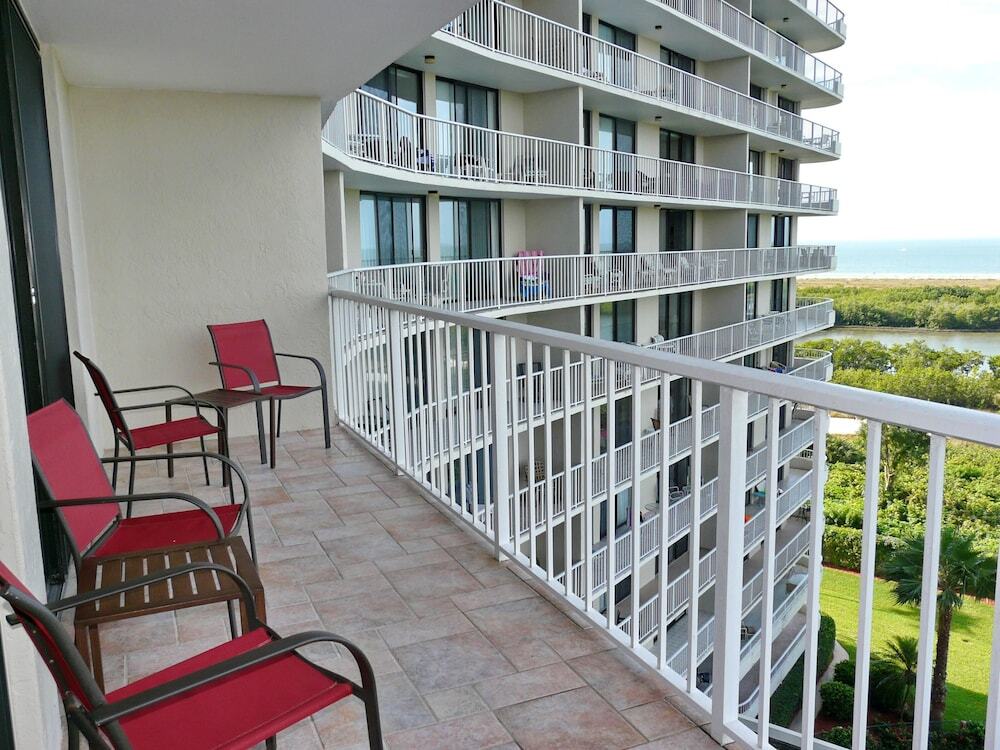 South Seas Tower 4 802 - photo 14