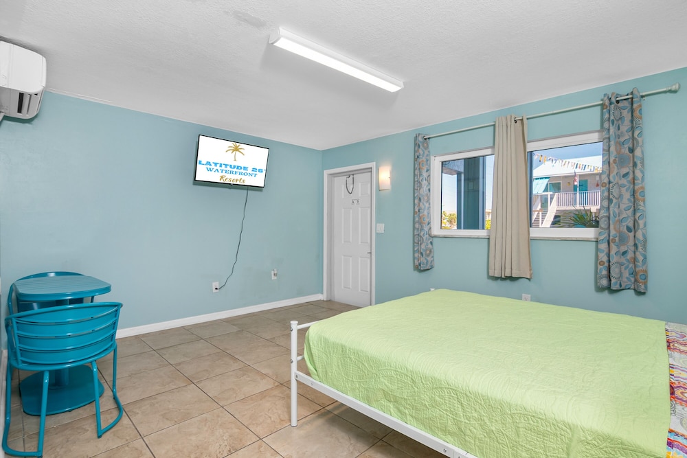 Latitude 26 Waterfront Resort & Marina - photo 26