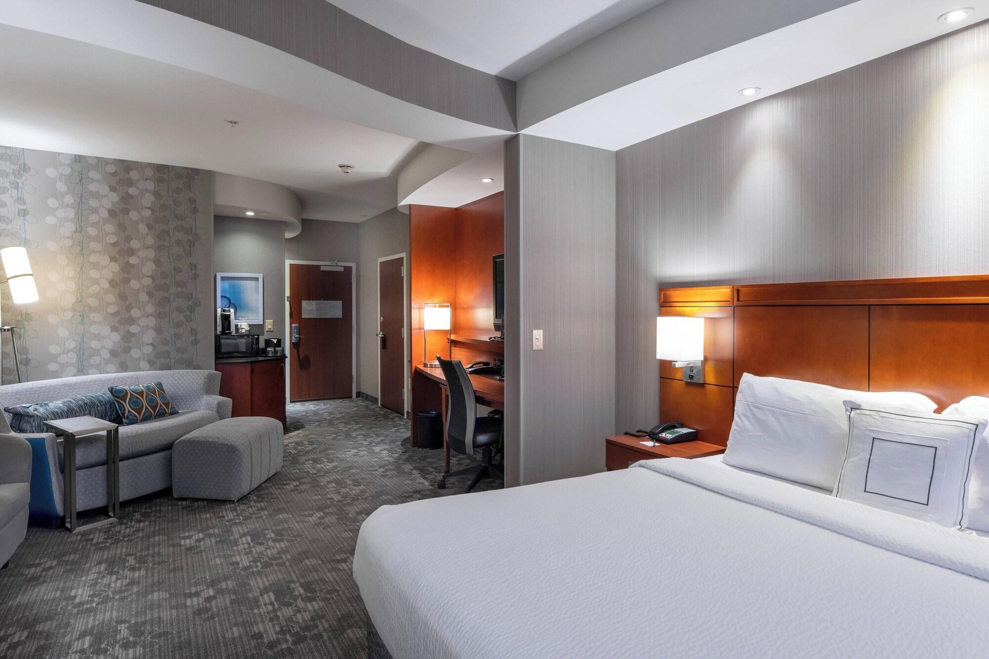 Courtyard by Marriott Fort Worth West at Cityview - photo 5