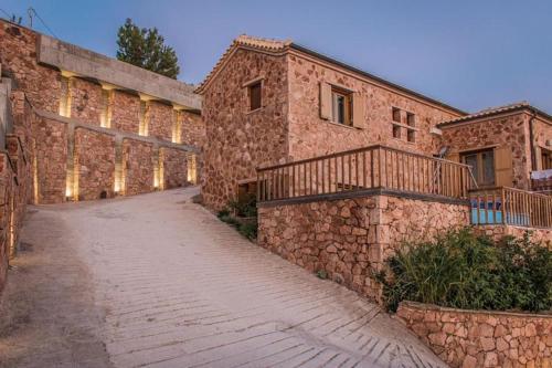 Beyond Villas — 4-Star Luxury Hotel in Lefkada, Greece