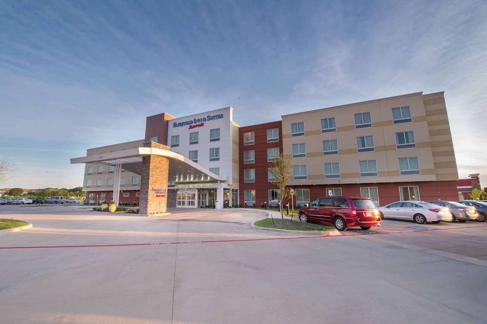 Fairfield Inn & Suites Dallas Plano North in Plano, United States