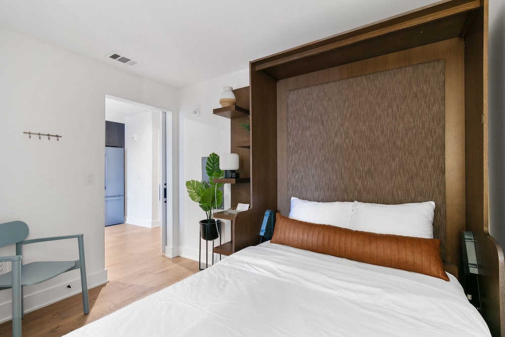Austin Condo Hotel - photo 39