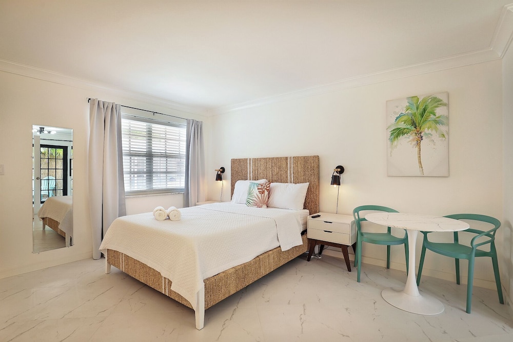 La Mer Suites - photo 19