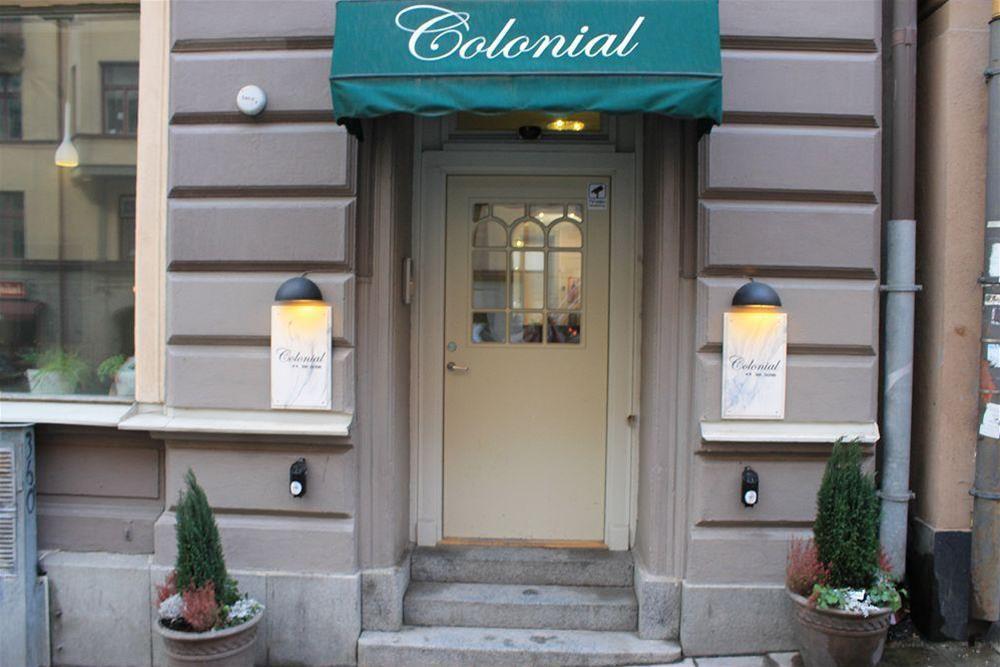 Colonial Hotel