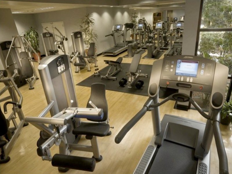 Sheraton Crescent Hotel - photo 11