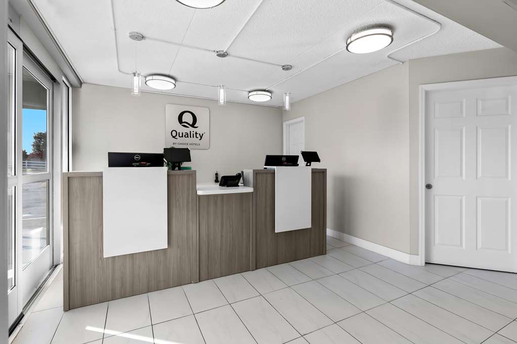 Quality Inn Nashville Opryland Area - photo 9