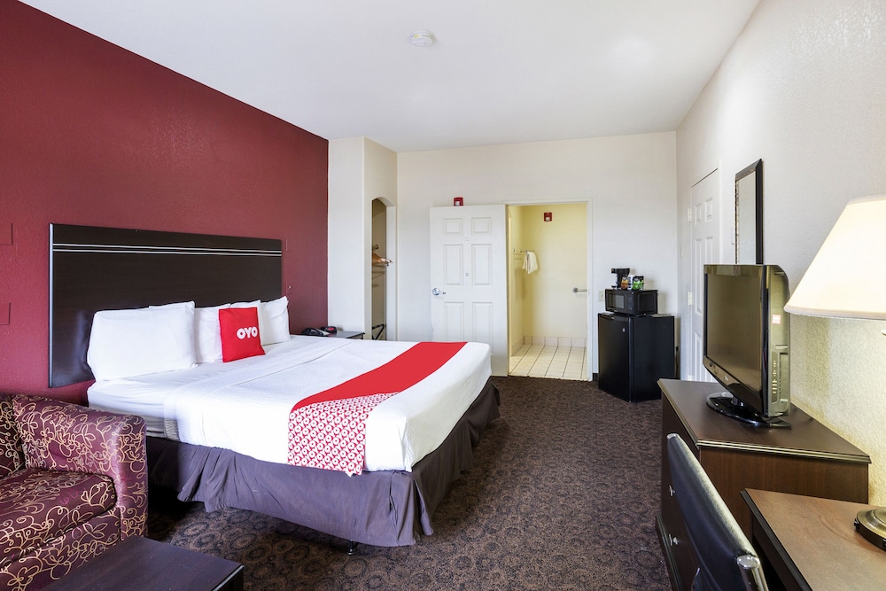 Oyo Hotel Lsu - photo 10