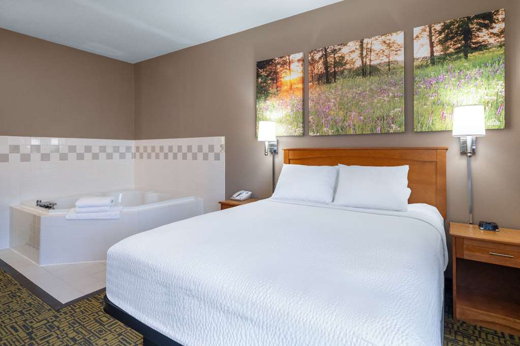 Days Inn & Suites by Wyndham Madison - photo 29