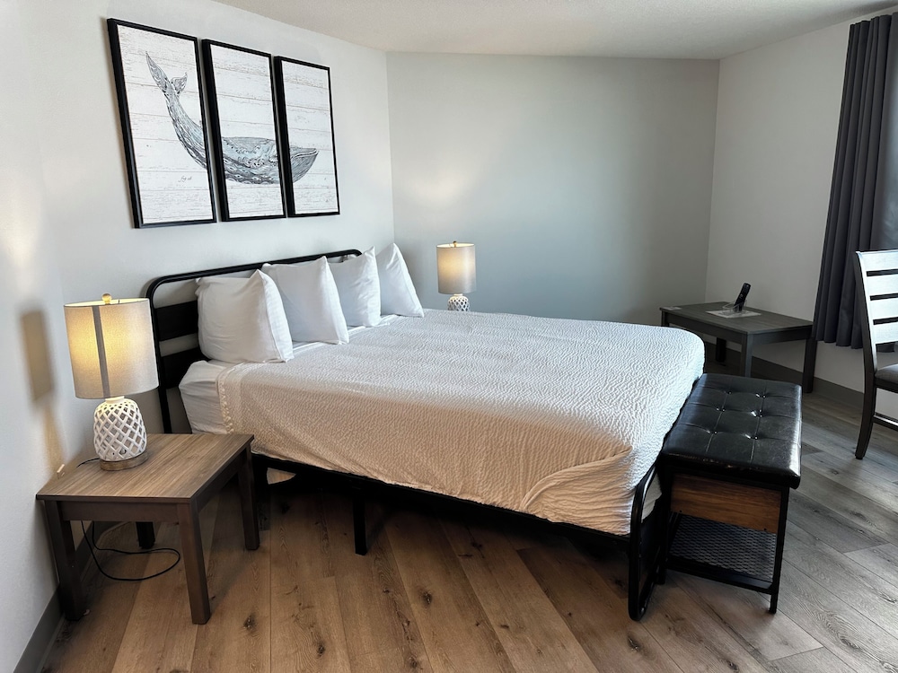 West Beach Suites - photo 51
