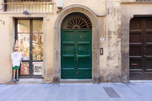 Santo Spirito Nest — 4-Star Luxury Hotel in Florence, Italy