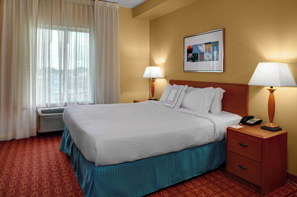 Fairfield Inn and Suites by Marriott Atlanta McDonough - photo 13