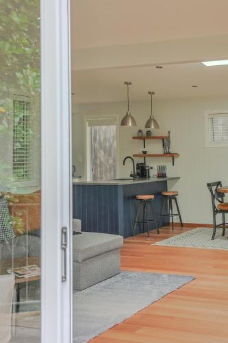 Torbay Tree Tops - last minute hotel in Auckland