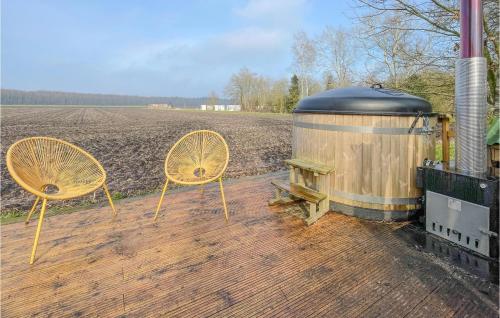 Nice Home In Schoonloo With Wifi — 4-Star Luxury Hotel in Gasselte, Netherlands