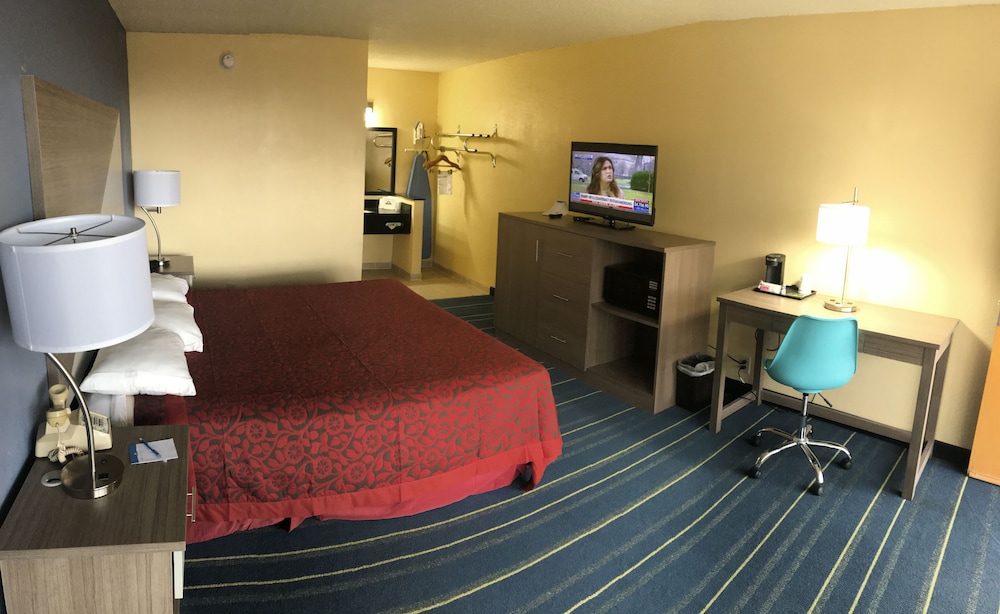 Days Inn by Wyndham Salem - photo 8