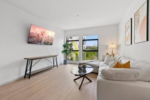 Emerald Ridge Luxe Hollywood Walk of Fame — 4-Star Luxury Hotel in Los Angeles, United States