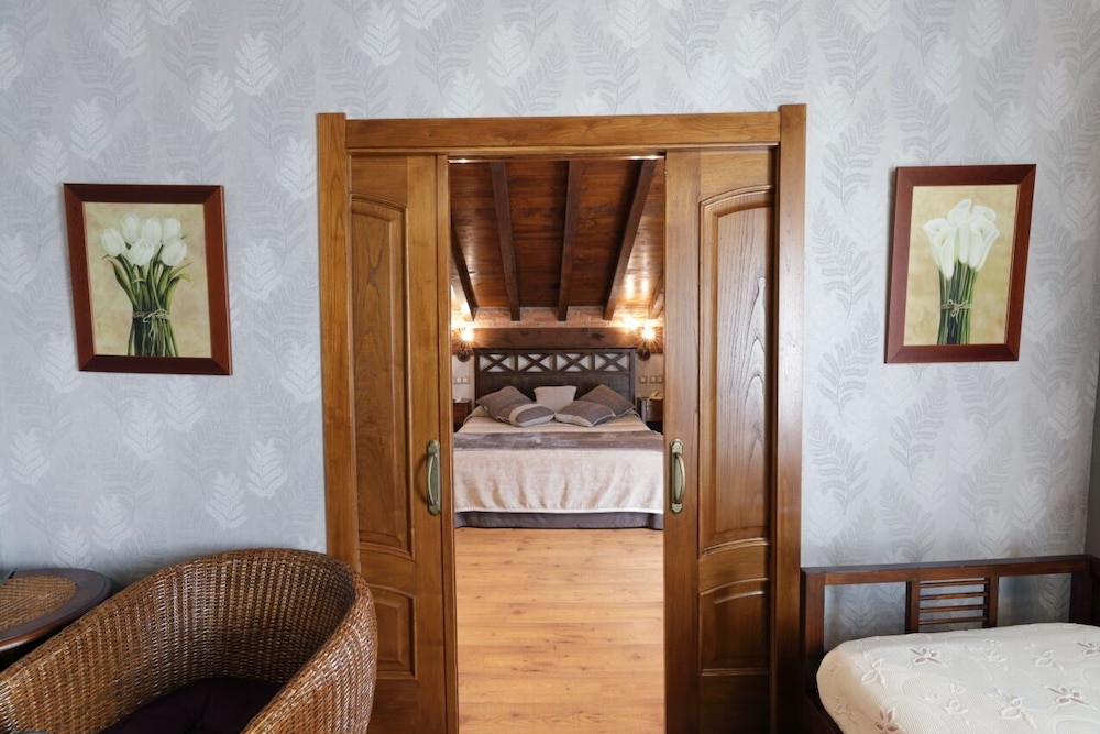 Hotel San Marcos — Santillana — photo 5