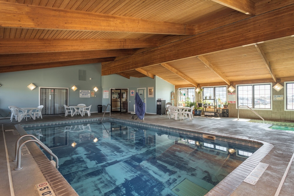 Sauk River Inn & Suites a Travelodge by Wyndham - featured photo