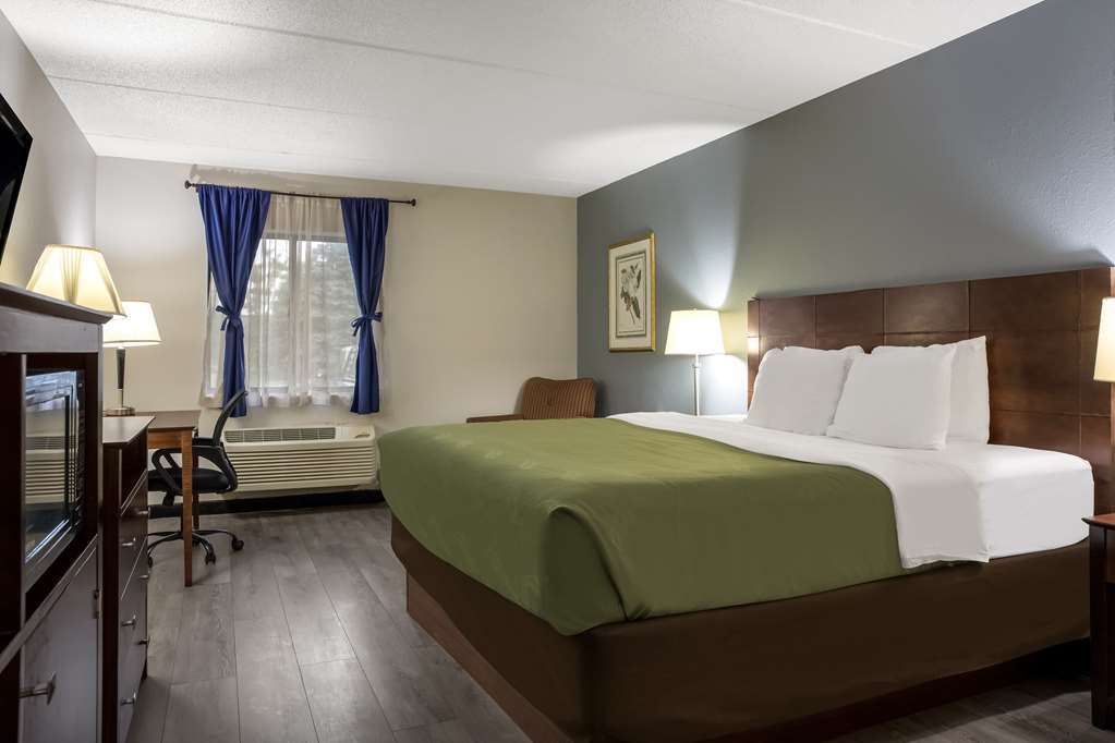 Quality Inn Toledo Westgate - photo 14