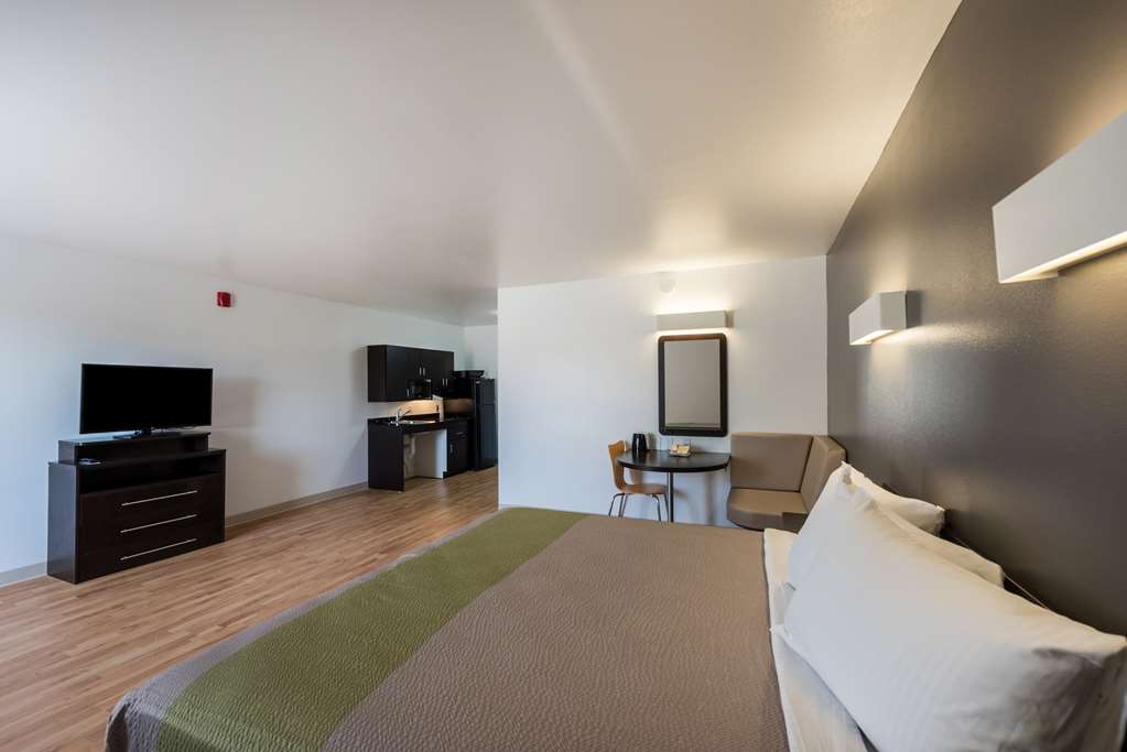 Studio 6 Mccarran NV Sparks Tahoe Reno Industrial Center - photo 7