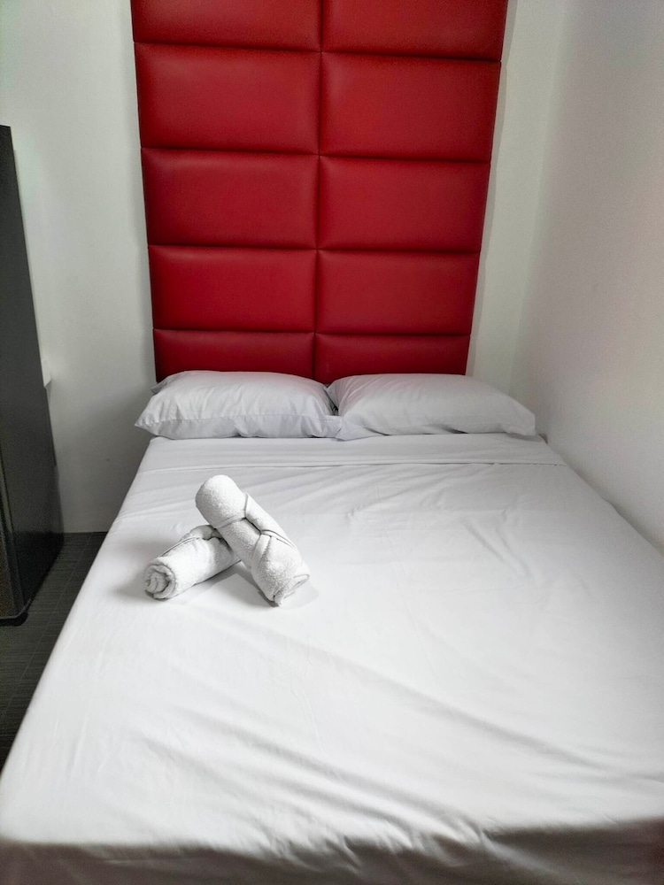 Rapid Rise Hotel — Angeles City — photo 4