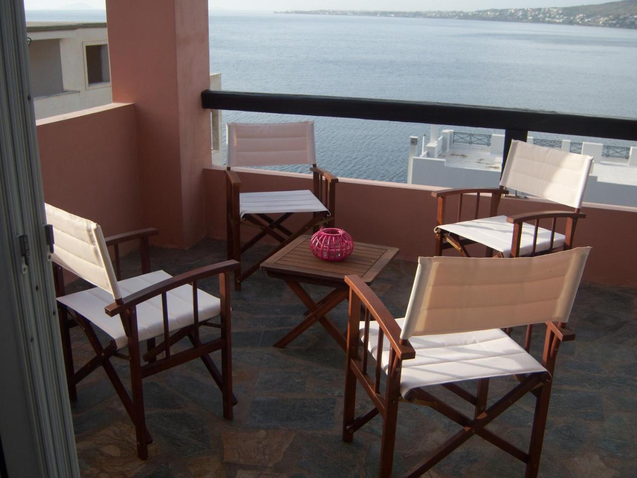 Calma — hotel in Perdika