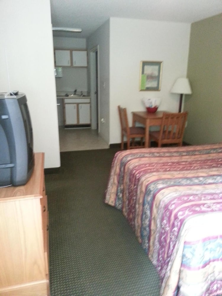 Affordable Suites Lexington - photo 14
